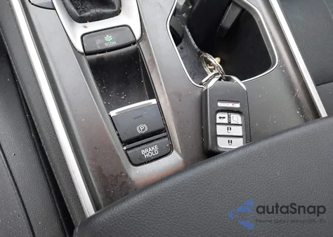 2019 Honda Accord Ex-L z USA, uszkodzony, nr VIN 1HGCV1F58KA018493